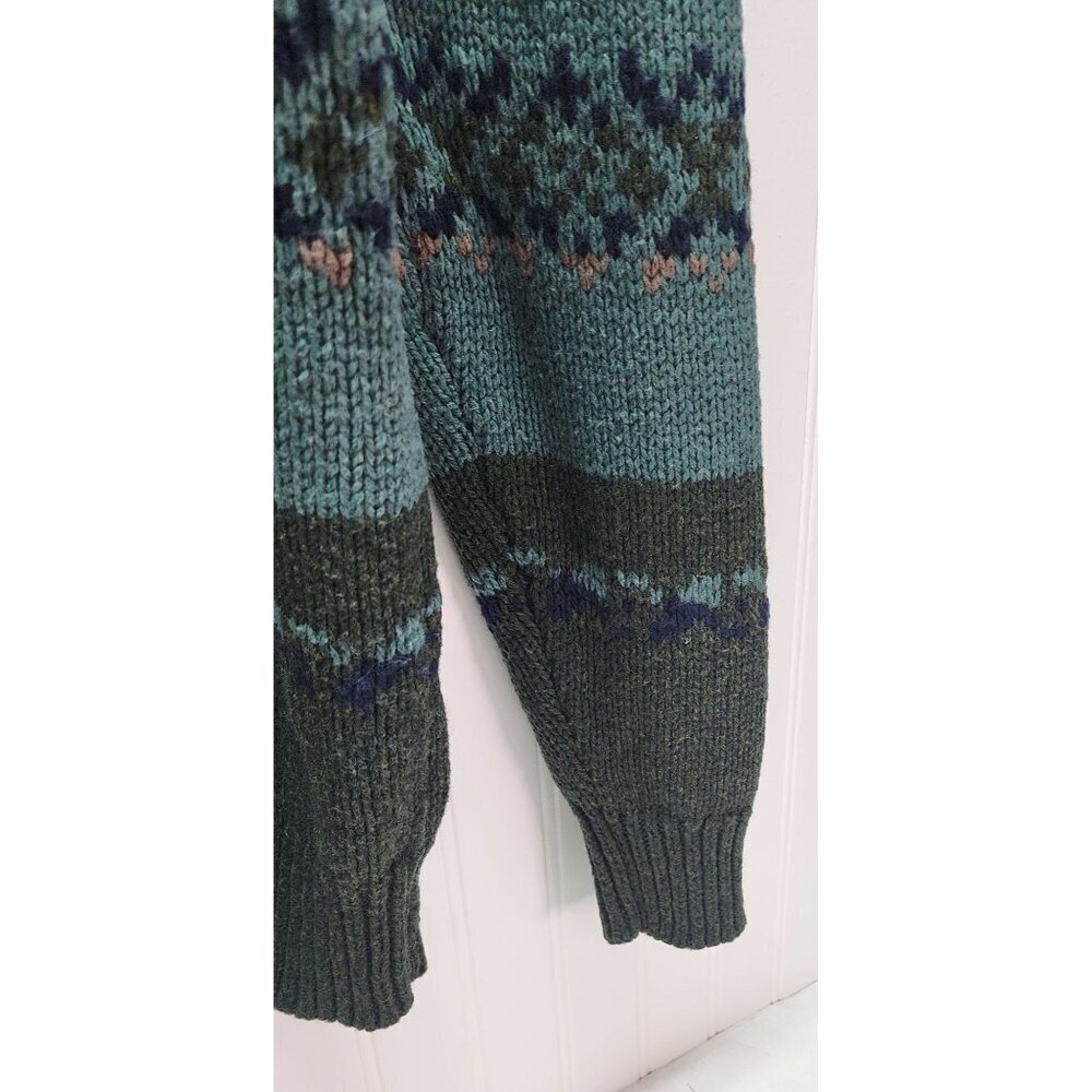 CHUP Vintage-Inspired Crewneck Knit Sweater With Multicolor Nordic Stripes & Pat - Picture 5 of 10